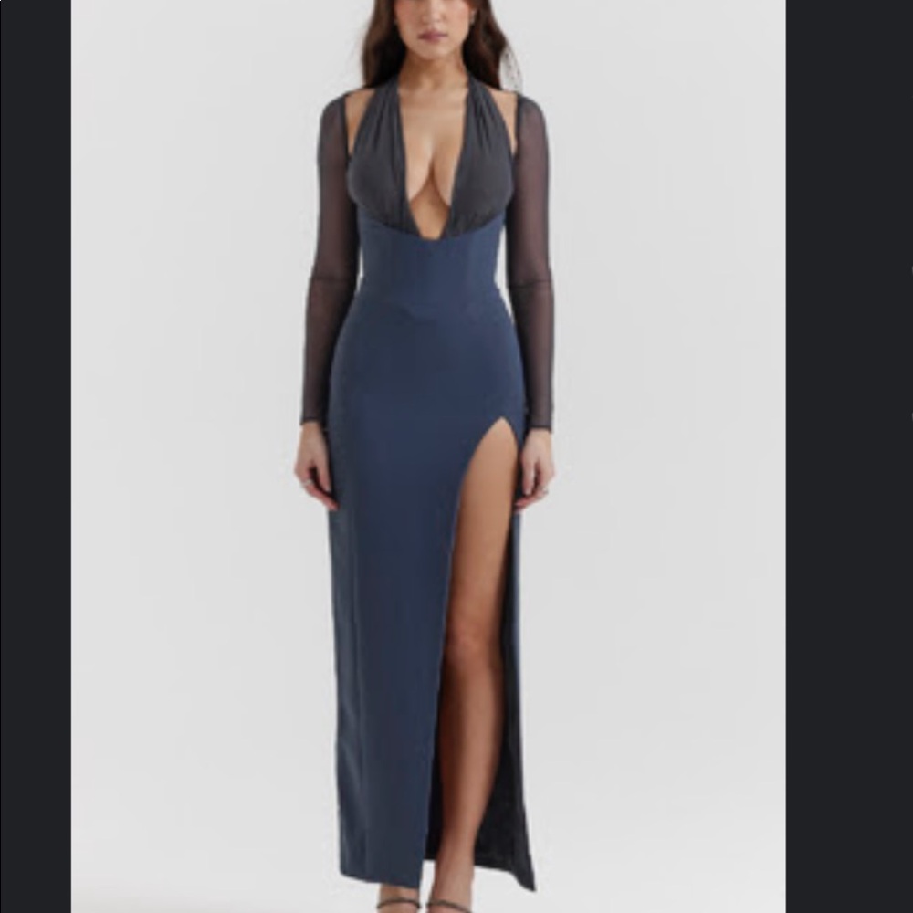 Beautiful house of cb dress. Worn once!